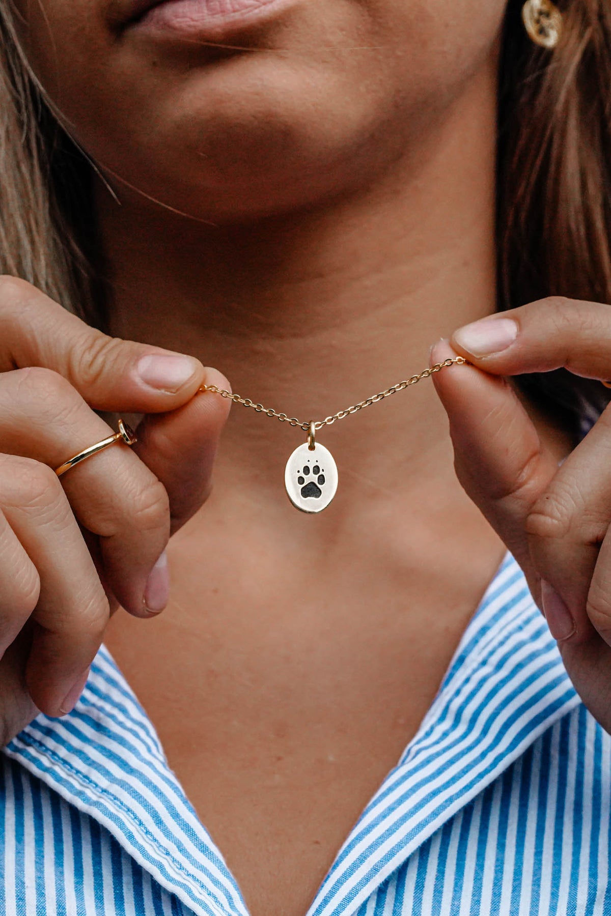 Custom Paw Oval Necklace