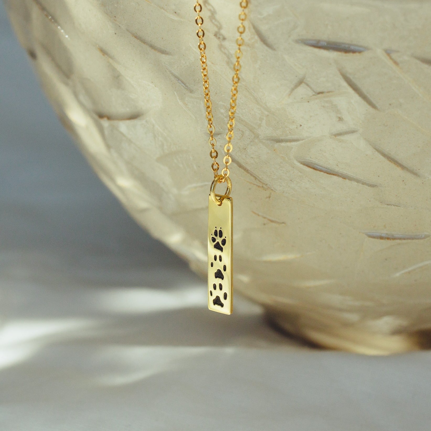 Pillar Bar Necklace - 18k Gold Vermeil