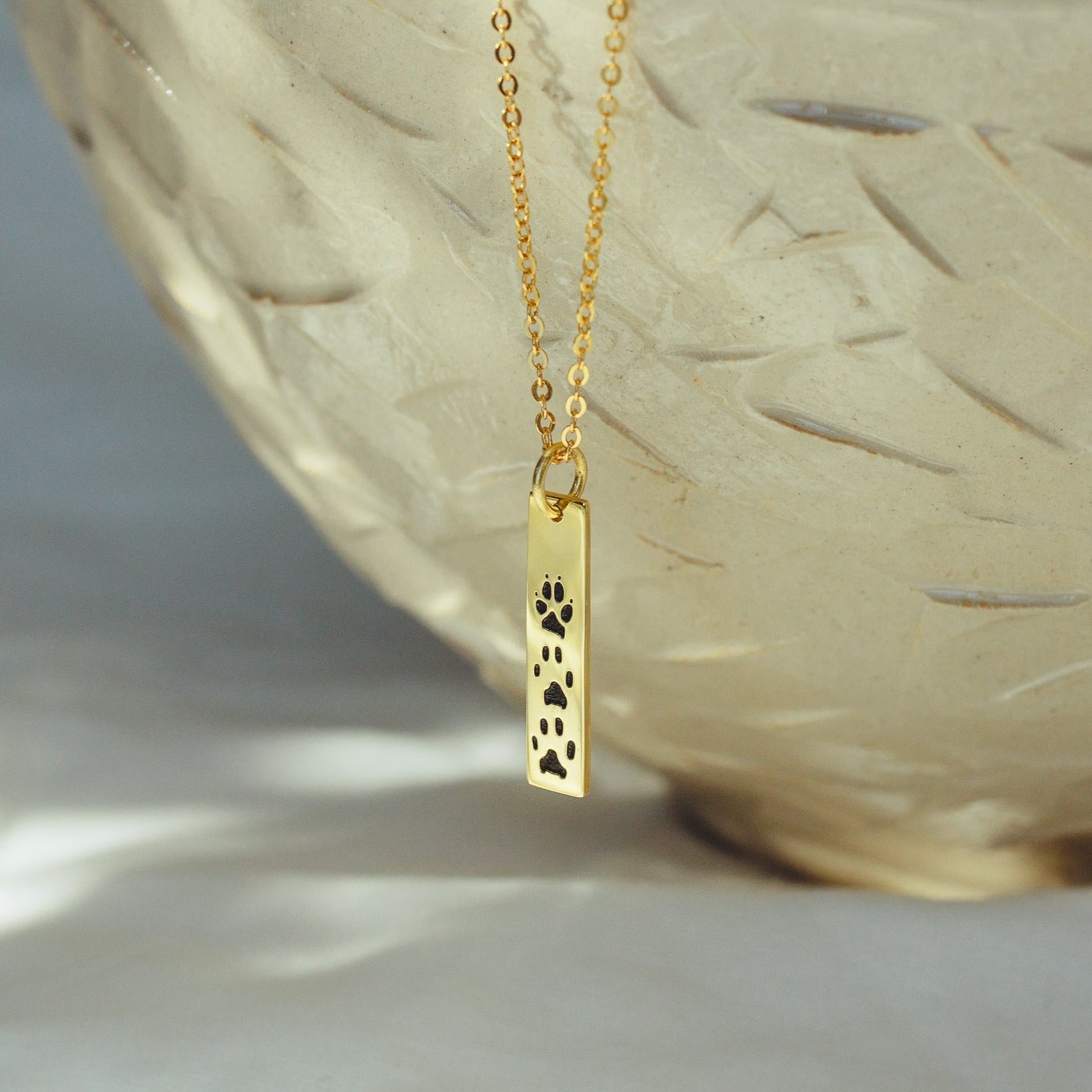 Custom Paw Hanging Bar Necklace