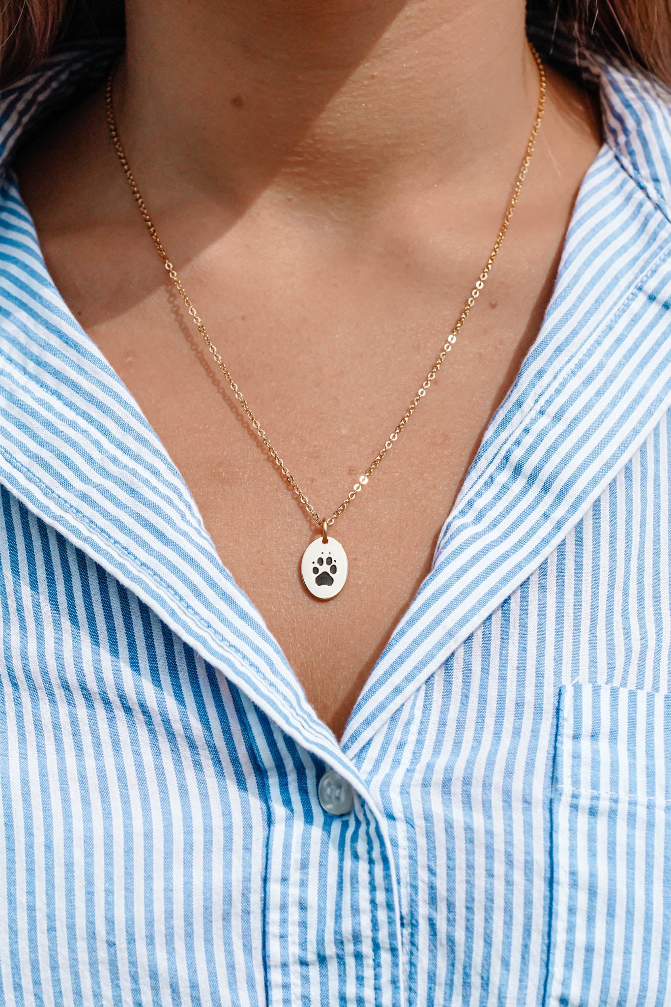 Custom Paw Oval Necklace